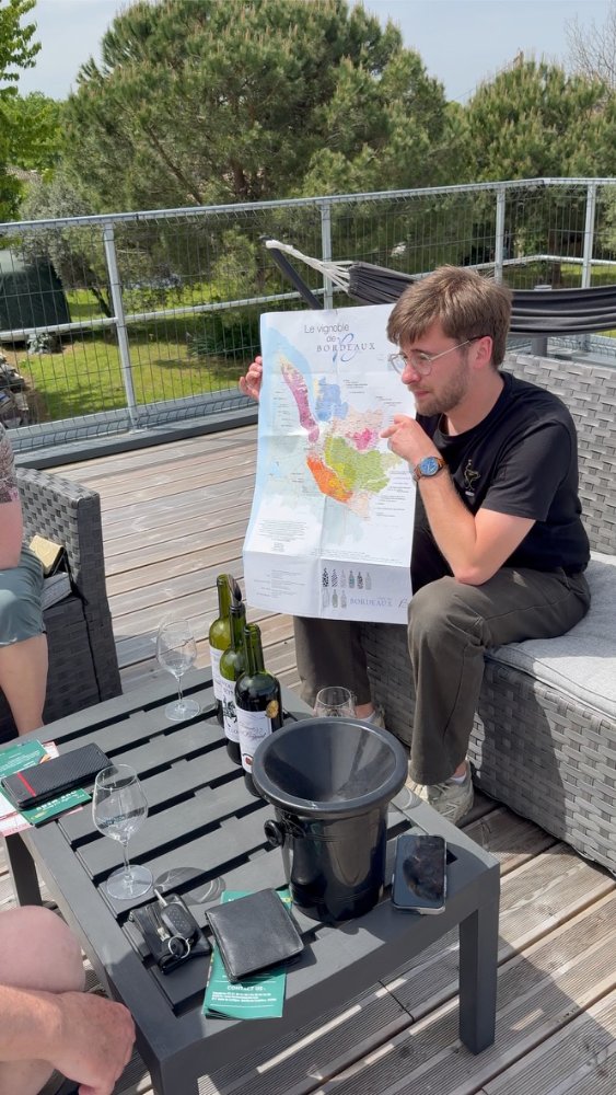 Aire camping-car � Belv�s-de-Castillon (33350) - Photo 5